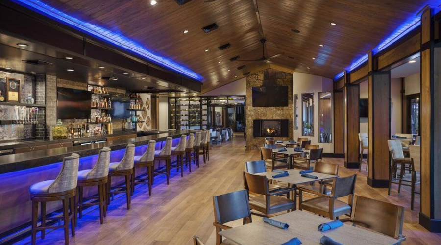 Bar and dining - Torreon
