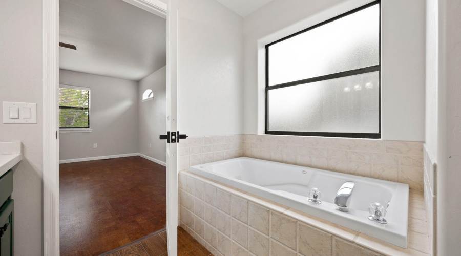 Upstairs Master Bathroom