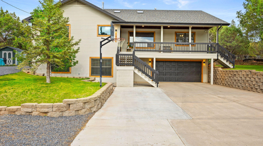 1421N36thDr-ShowLow-AZ-1