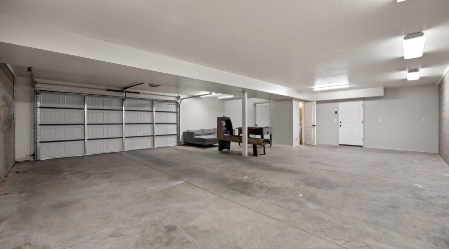 Oversized Garage