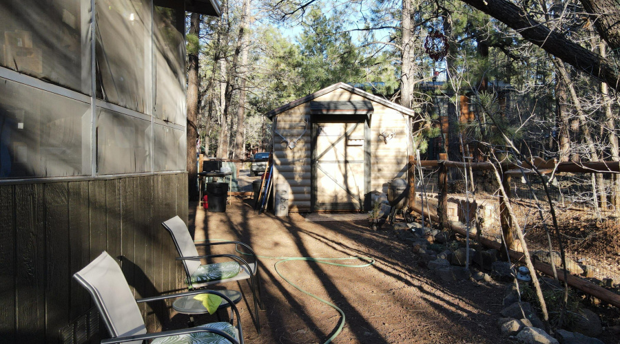 Side Yard/Workshop/Shed