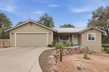 811 Cherry Street, Payson, Arizona 85541, Bedrooms, ,Bathrooms,Residential,For Sale,Cherry,94026