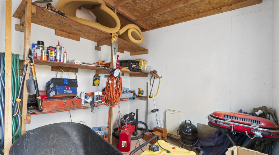 Shed