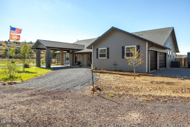 1940 Stone Gate Way, Heber, Arizona 85928, Bedrooms, ,Bathrooms,Residential,For Sale,Stone Gate,261173
