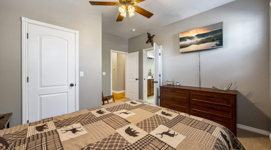 Bedroom2