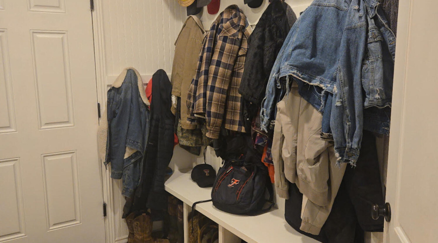 Laundry/Mudroom