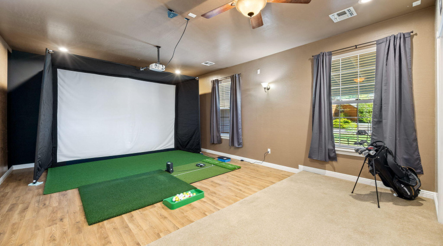 Theater/Bonus room
