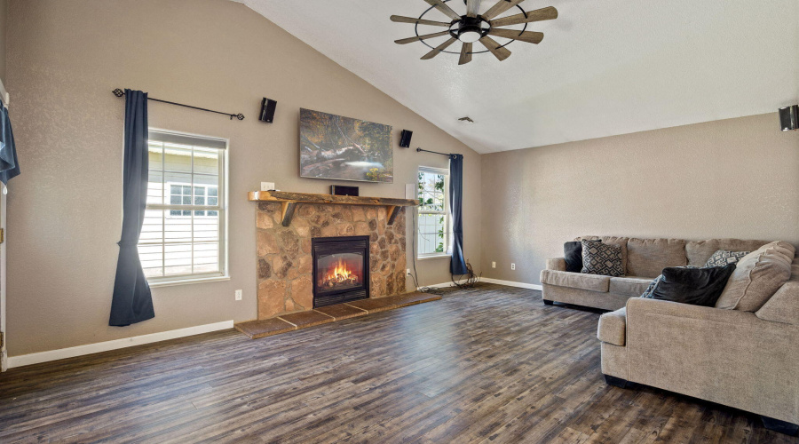 384NGarthDr-Eagar-AZ-13