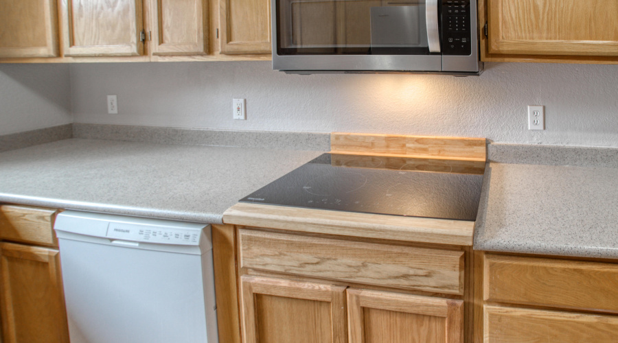 Kitchen induction cooktop