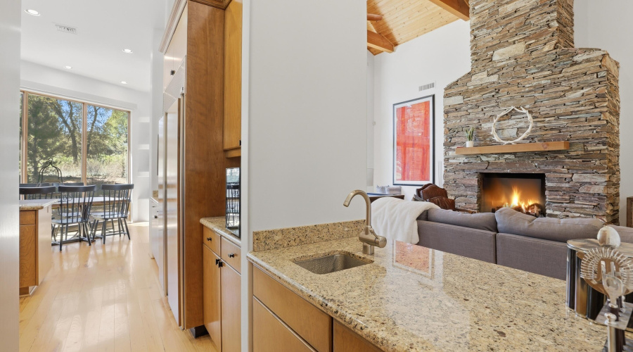 Wet Bar