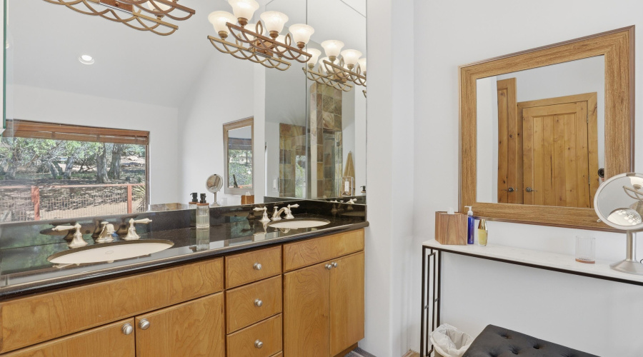 Double Vanity