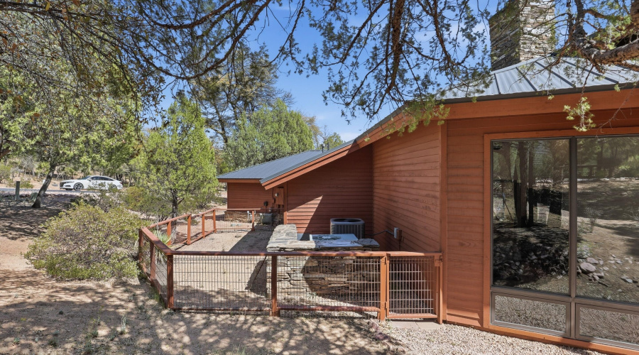 mls-Coyote_Mint_Cir_041