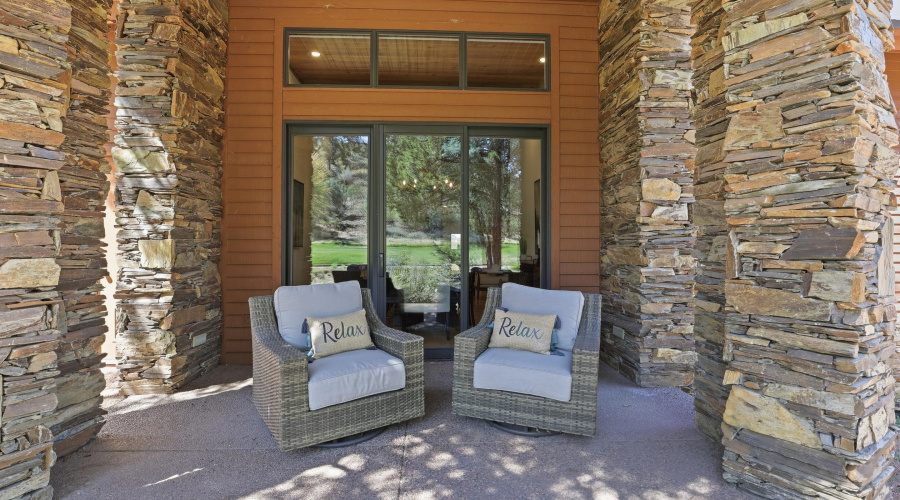 Additional Covered Seating Area