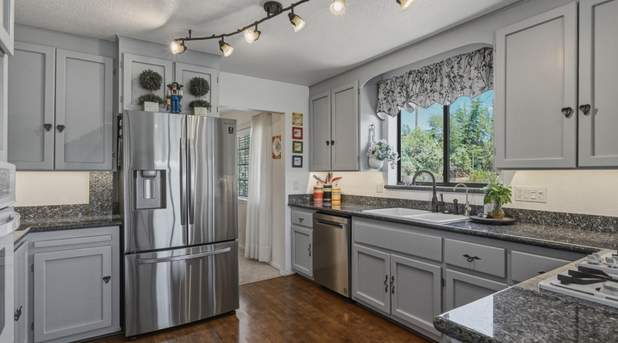 Upgraded Kitchen