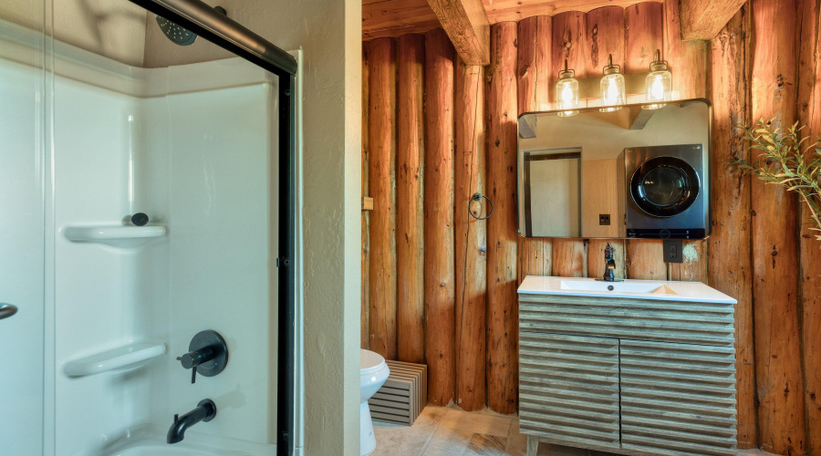 487 County Road 3144, Vernon, AZ 85940