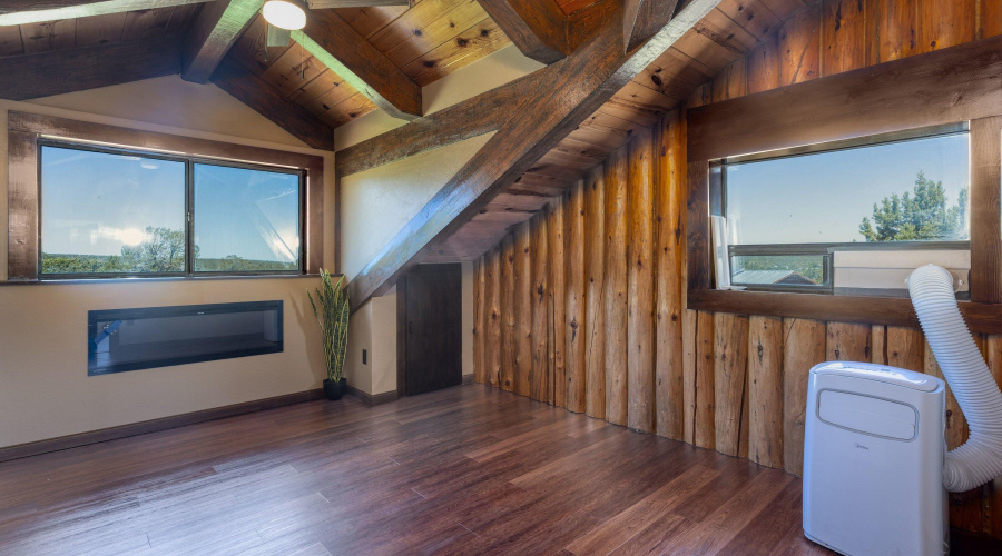 487 County Road 3144, Vernon, AZ 85940