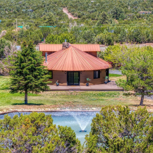 487 County Road 3144, Vernon, AZ 85940