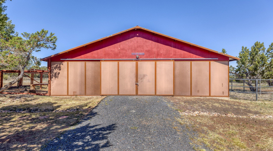 487 County Road 3144, Vernon, AZ 85940