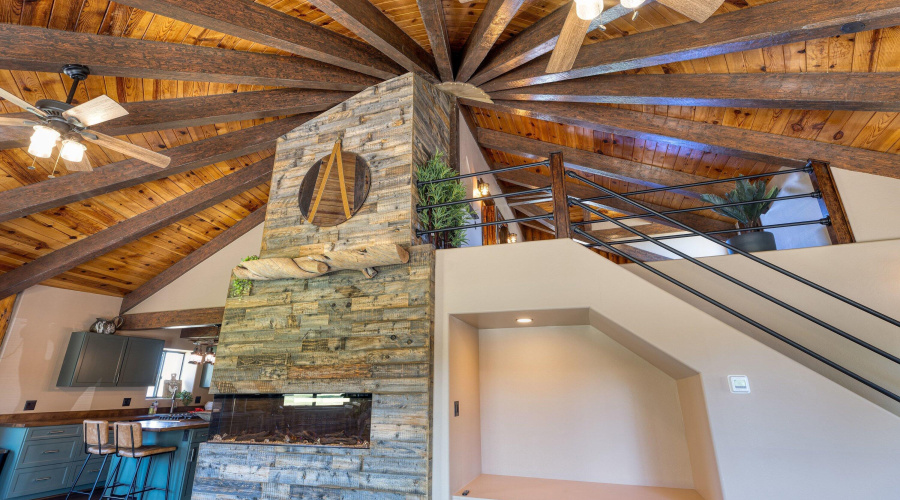 487 County Road 3144, Vernon, AZ 85940