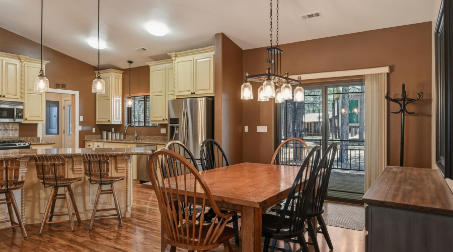 Dining-Kitchen Seating