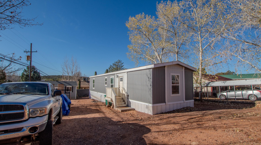 Mikesell - Apache Dr MLS-05