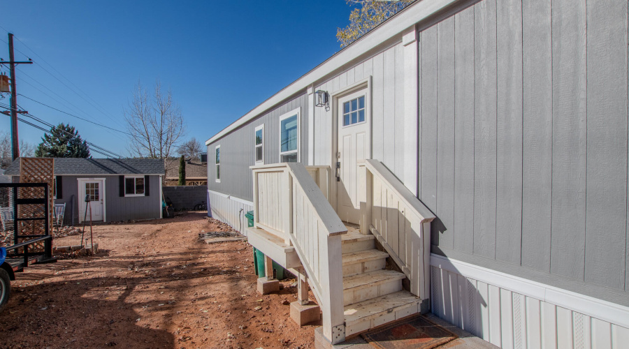Mikesell - Apache Dr MLS-16