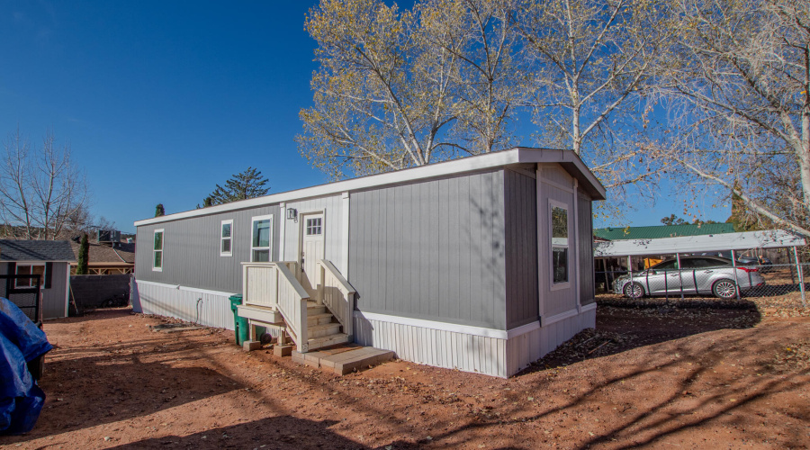 Mikesell - Apache Dr MLS-06