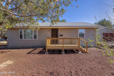 8321 Ridge Drive, Show Low, Arizona 85901, Bedrooms, ,Bathrooms,Residential,For Sale,Ridge,261232