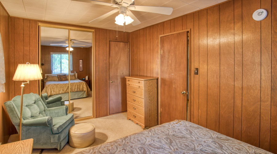 Bedroom Seating