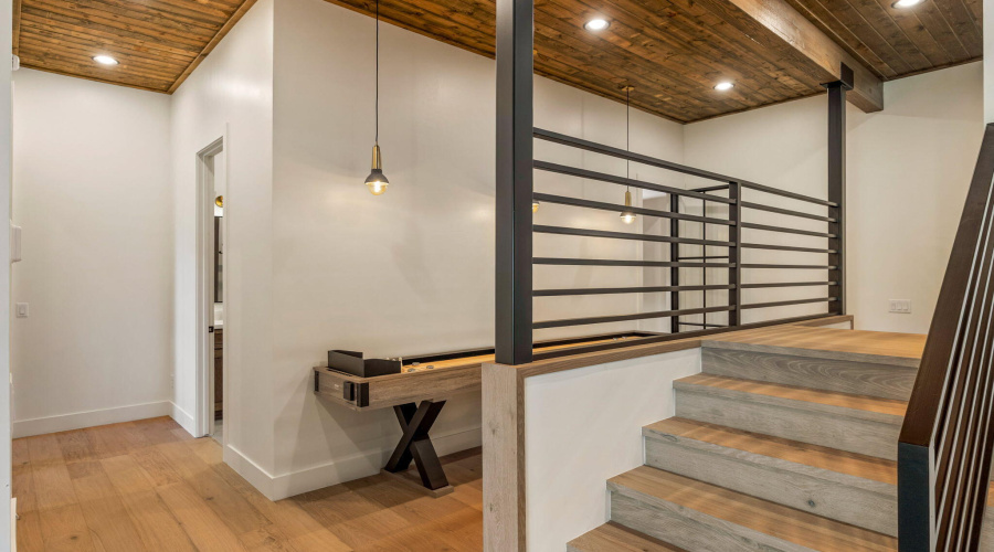 Dual stairwell to game room