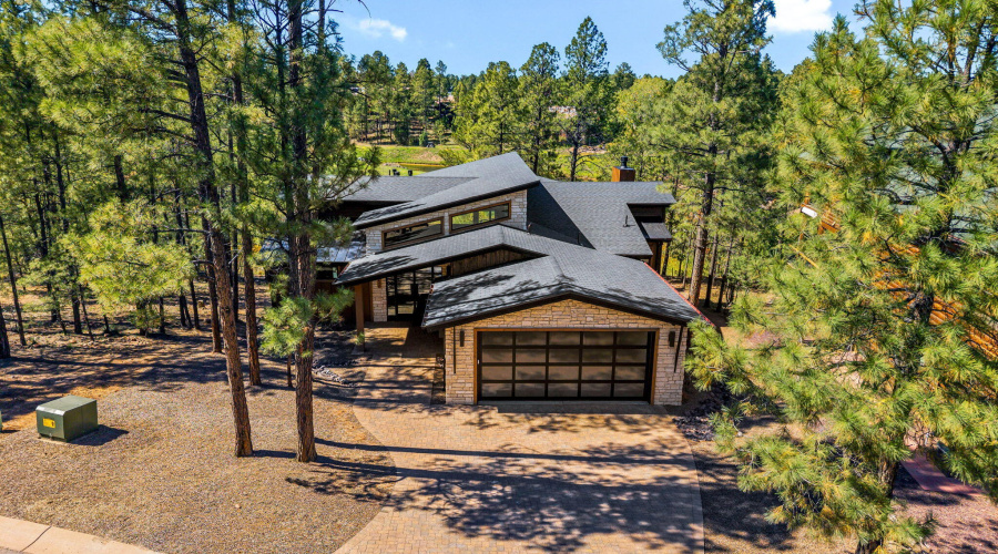 Stunning New Home