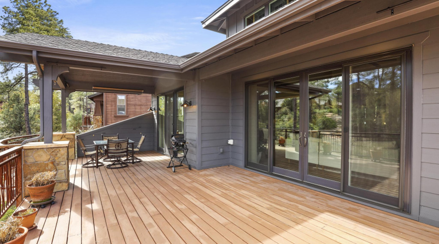 Both covered and uncovered deck