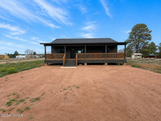 2202 Page Drive, Overgaard, Arizona 85933, Bedrooms, ,Bathrooms,Residential,For Sale,Page,261279