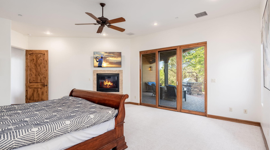 2208 E Filaree Cir - 18