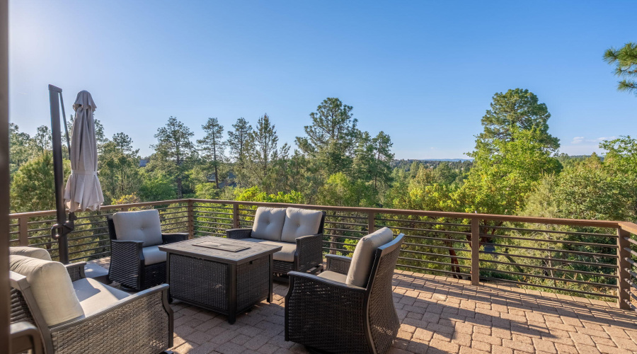 2208 E Filaree Cir - 33
