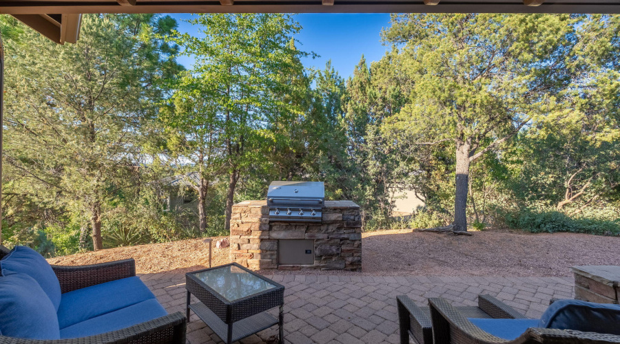 2208 E Filaree Cir - 37