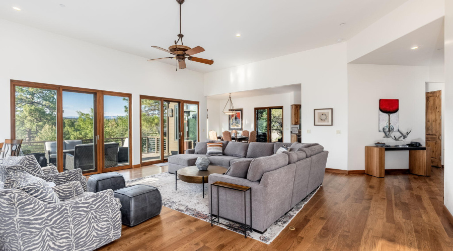 2208 E Filaree Cir - 09