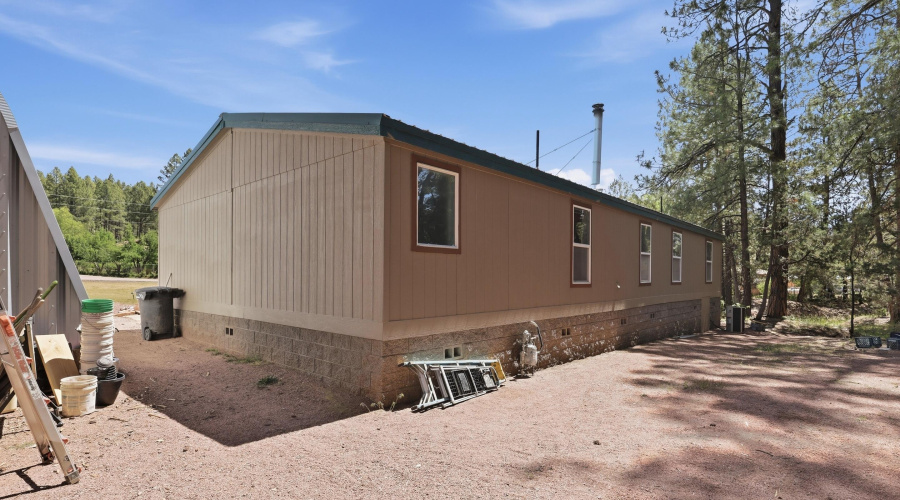 mls-Standage_Dr_002