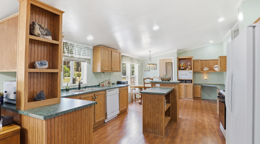 mls-Standage_Dr_023