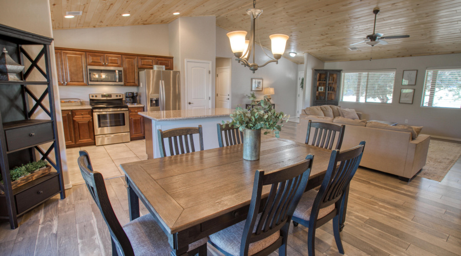 Dining to Kitchen