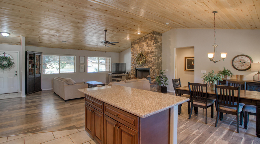 Kitchen to Entry