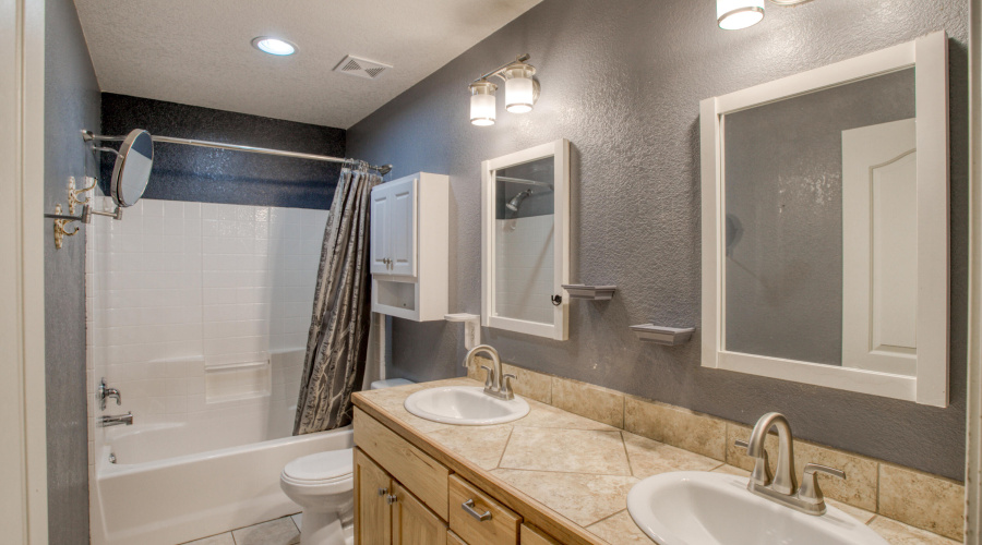 Primary Ensuite
