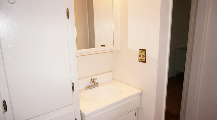 Laundry/Pantry