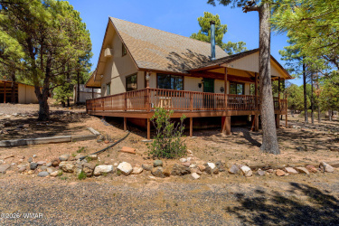 6239 Loggers Lane, Show Low, Arizona 85901, Bedrooms, ,Bathrooms,Residential,For Sale,Loggers,261309
