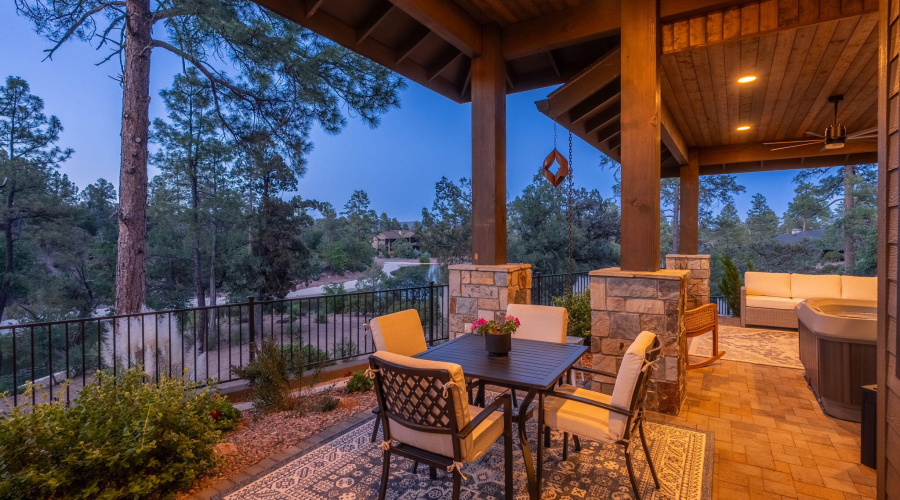 602 N Redbud Cir - 64