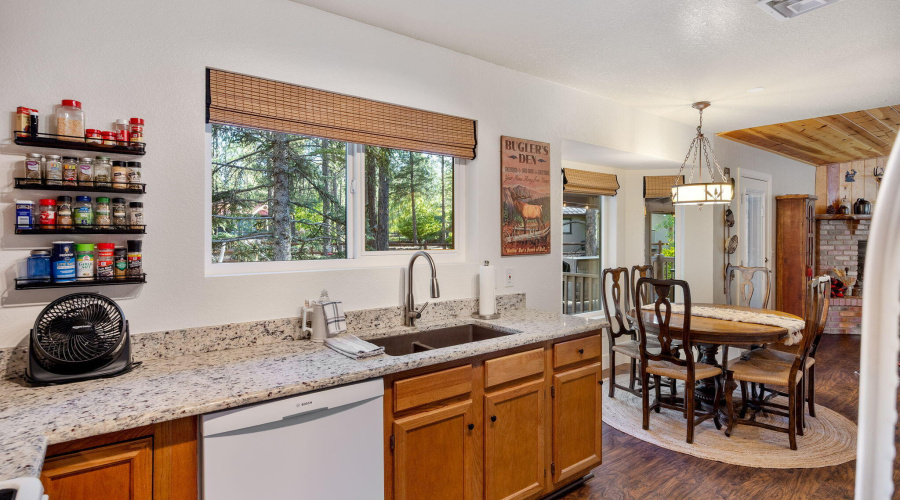 7507TallPineDr-Pinetop-AZ-11