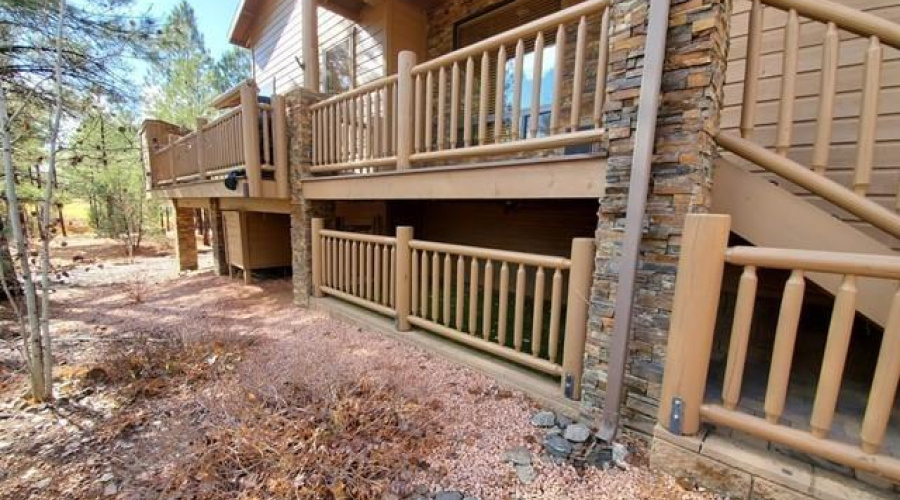 Dog Run under Front Porch