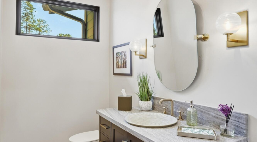 Powder Room