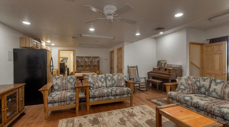 Basement guest suite/3rd bed