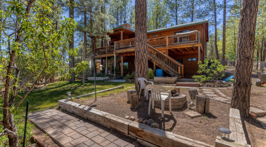 Exterior rear view & fire pit